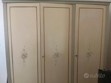 armadio stile veneziano