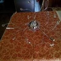 Plafoniera con mandorle di cristallo. 
