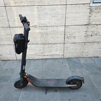 Monopattino elettrico Ninebot Segway come nuovo
