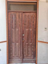 Portoncino in legno