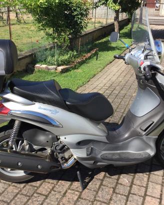 Piaggio Beverly 500