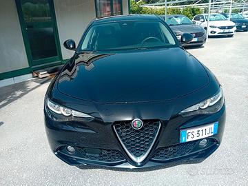 Alfa Romeo Giulia 2.2 Turbodiesel 180 CV Super - M