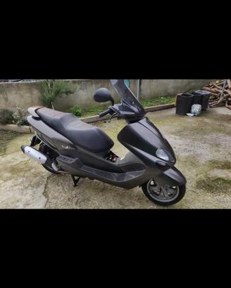 Yamaha Majesty 125 - 2024