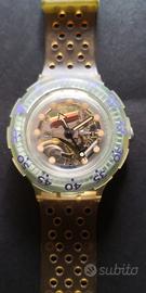 Swatch Scuba Jellybubble 200 Oro Verde