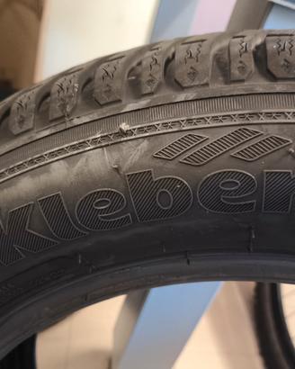 pneumatici invernali  215 55 r16
