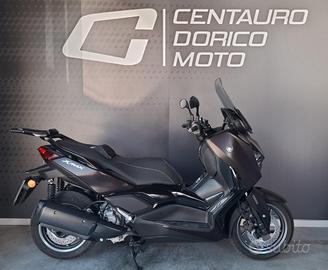 Yamaha X-Max 300 Tech Max
