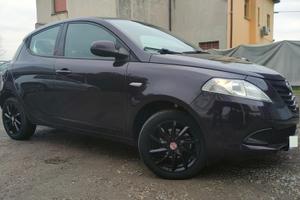 Lancia Ypsilon 5 Porte Ypsilon 1.2 8v Elefantino e