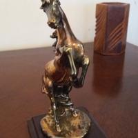 Soprammobile fermacarte