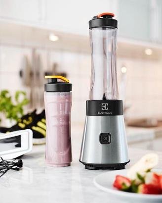 FRULLATORE+BORRACCE ELECTROLUX