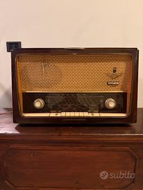 Radio a valvole vintage Grundig type 3089