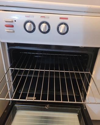 cucina a gas con forno elettrico 