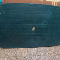Tavolo in plastica