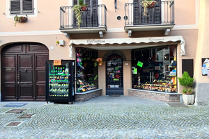 Ufficio studio negozio ambulatorio