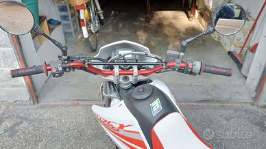 Yamaha XT 125 Motard