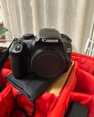 Macchina fotografica Canon EOS 1300D