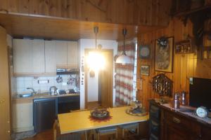 Grazioso appartamento in tizzano val parma