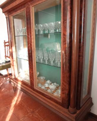 Cristalliera anni 50 + cristallerie e ceramiche 