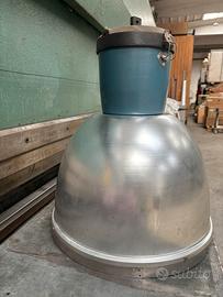 Lampade per capannone/ loft