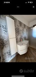 Mobiletto lavabo cassettiera e colonna bagno
