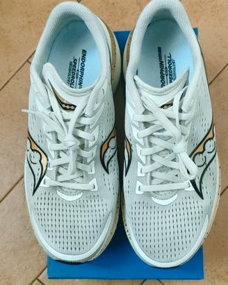 Saucony Endorphin Speedroll