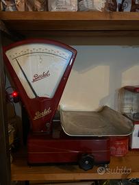 Bilancia Berkel vintage rosso bordeaux da colle