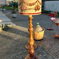 Set lampada e attaccapanni