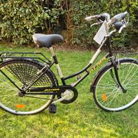 Bicicletta da donna Atala modello College