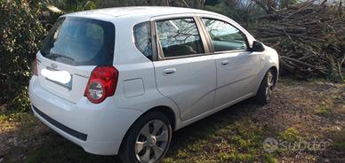 auto a gas chevrolet aveo