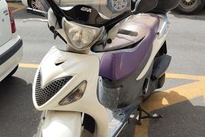 Suzuki Sixteen 150