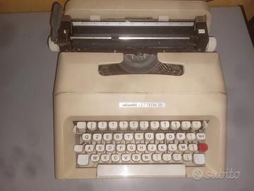 Macchina da scrivere Olivetti 65