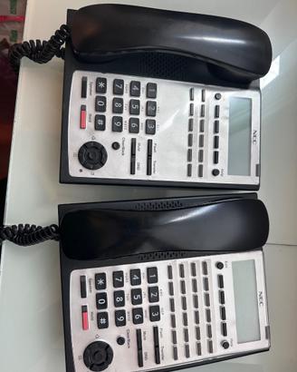 NEC IP4WW-12TXH-B-TEL e NEC IP4WW-24TXH-B-TEL