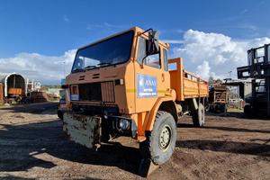 Iveco acm 90 con di attacco lama neve