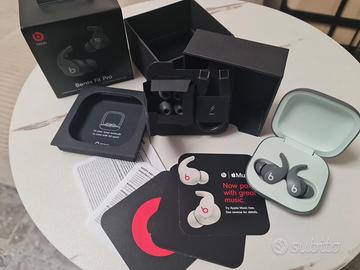 Auricolari originali Beats Fit Pro