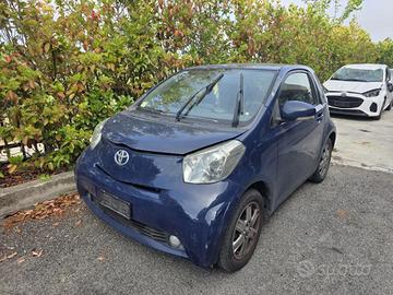 TOYOTA IQ RICAMBI