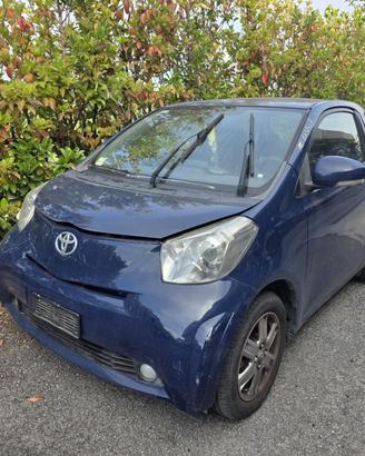 TOYOTA IQ RICAMBI