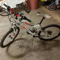 Mountain-bike Atala 18 speed 24" ammortizzata