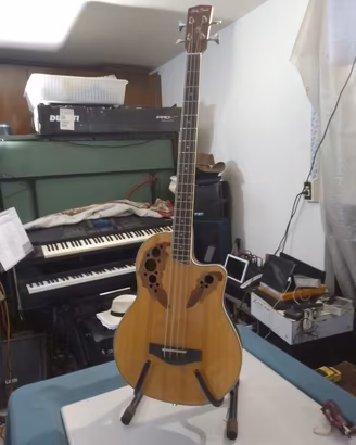 Basso acustico Harley Benton 4 corde