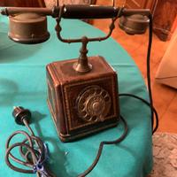 Telefono antico