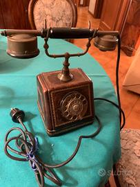 Telefono antico