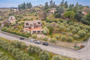 CASA INDIPENDENTE A NEGRAR DI VALPOLICELLA