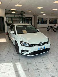 Volkswagen Golf 2.0 TDI DSG 5p. Executive BlueMoti