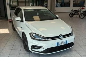 Volkswagen Golf 2.0 TDI DSG 5p. Executive BlueMoti