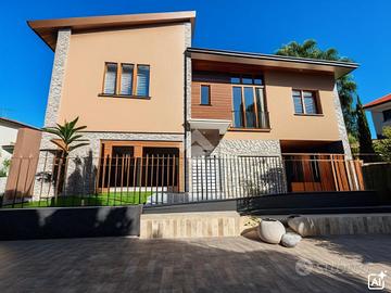 VILLA SINGOLA A QUINZANO D'OGLIO