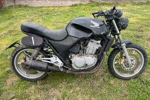 Honda cb 500 cafe race iscritta asi