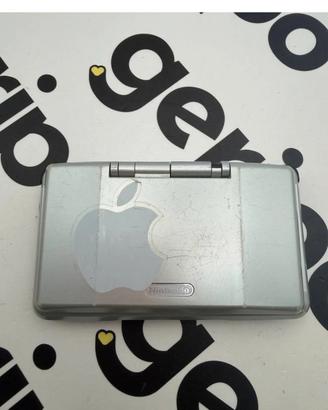 Nintendo ds tank grigio con cerniera rotta e picel