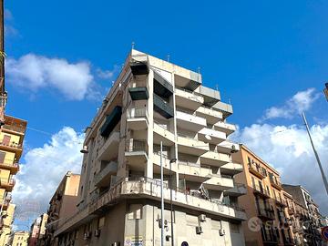 4 vani ideale investimento in Via Del Vespro