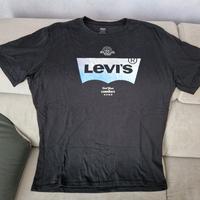 t-shirt / pantaloncini 