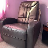 Poltrona Relax Reclinabile con poggiapiedi