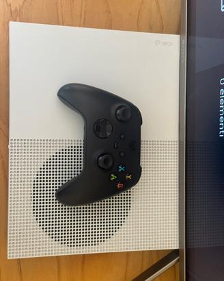 Xbox One S + 4 giochi