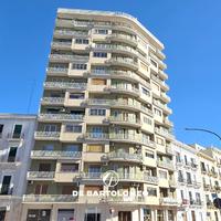 Prestigioso via cavallotti angolo v.le virgilio